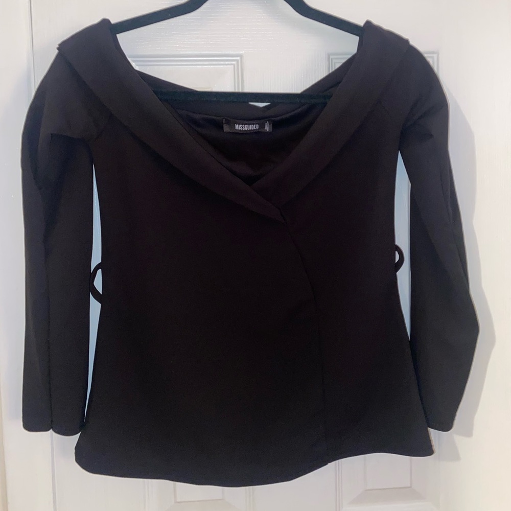 Off the shoulder long sleeve top